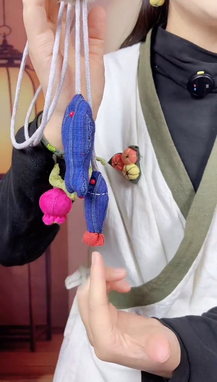 非金属布艺非金属布艺大小鱼项链