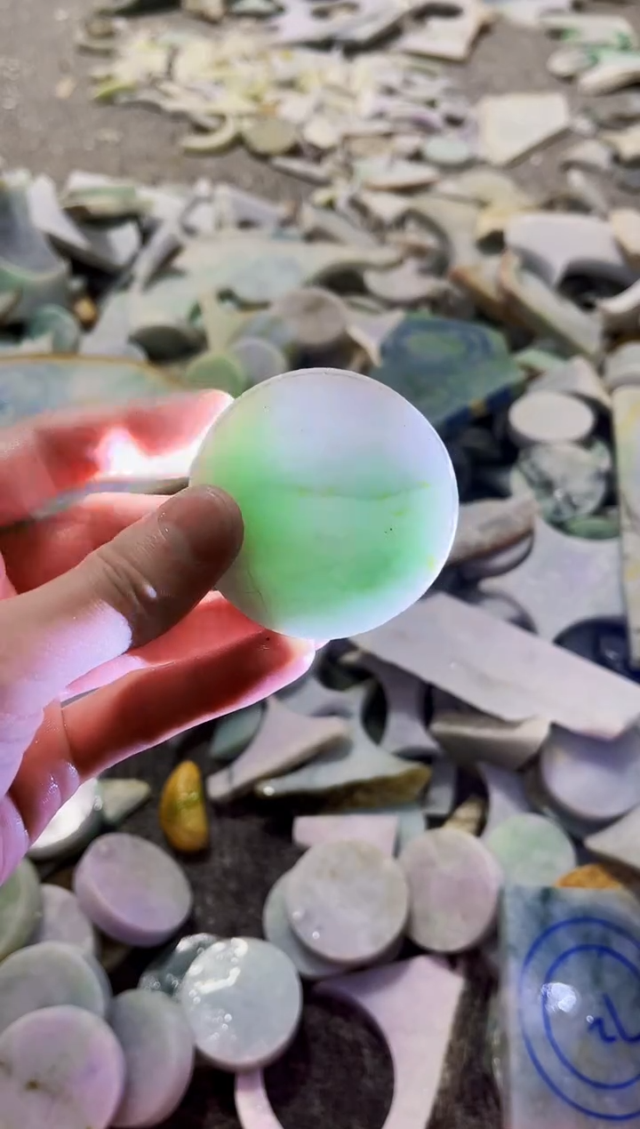 【闪购商品】翡翠颈饰未镶嵌翡翠A货吴平847