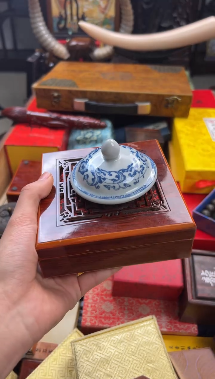 【闪购商品】瓷片————————————山壶串