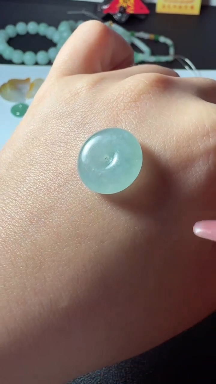 未镶嵌定制翡翠包工包抛光扣子