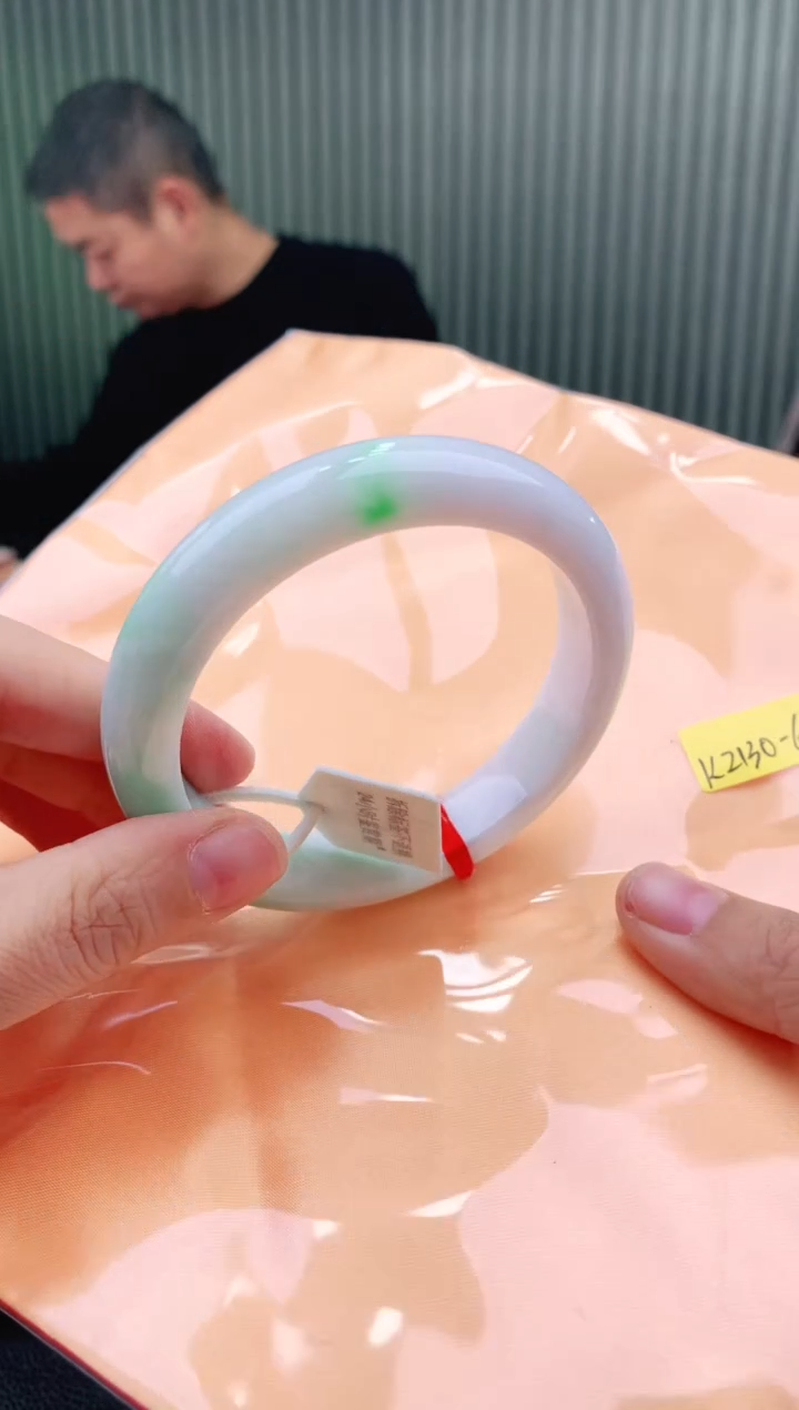 未镶嵌手镯翡翠61