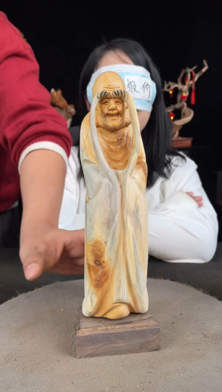 【闪购商品】柏木（崖柏）其他手工摆件,先抢先得!