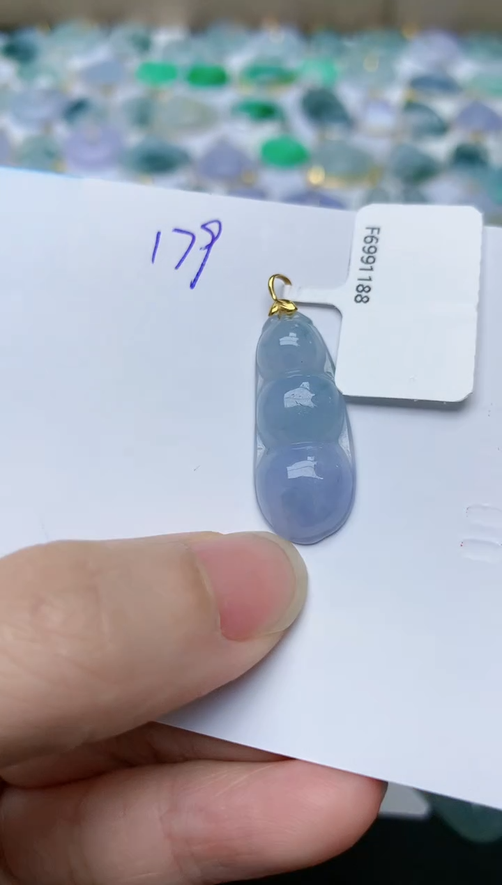 【闪购商品】翡翠颈饰18K金镶嵌天然翡翠A货    
