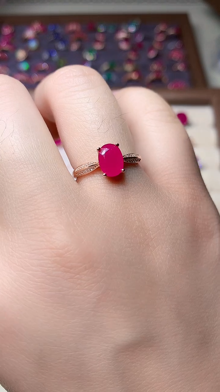 【闪购商品】红宝石戒指银S925镶嵌000