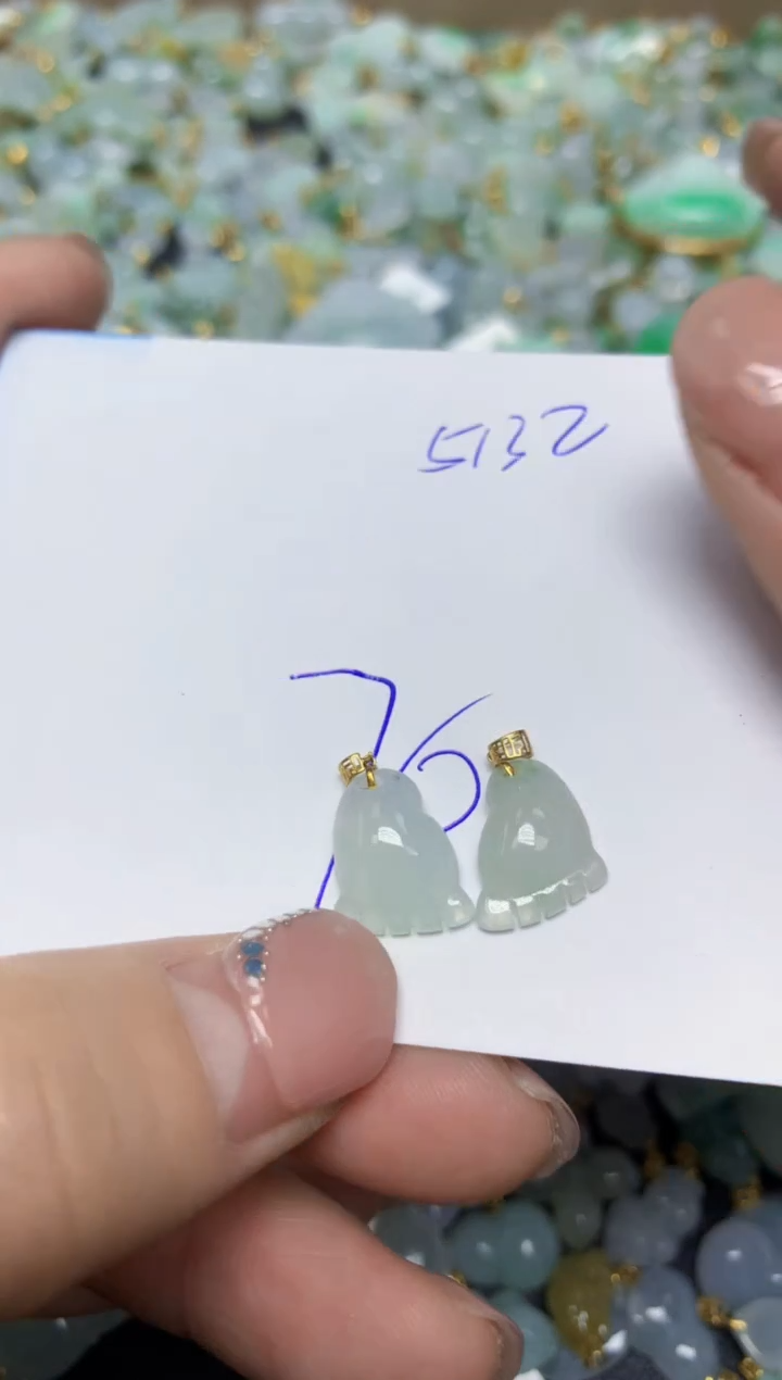 【闪购商品】翡翠挂件18K金镶嵌 天然翡翠A货
