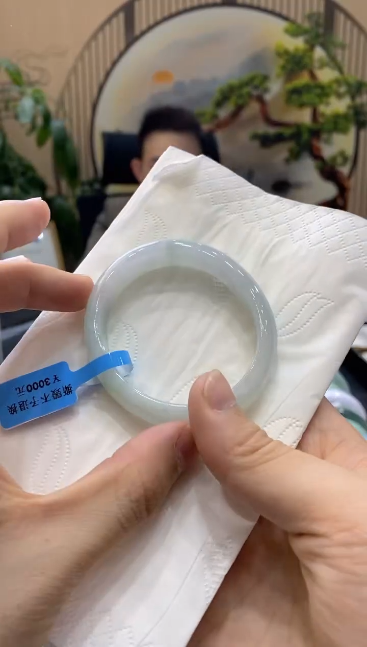 【闪购商品】翡翠手镯未镶嵌0000002624