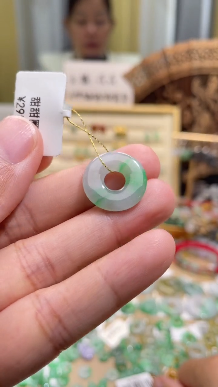 颈饰未镶嵌翡翠甜甜圈