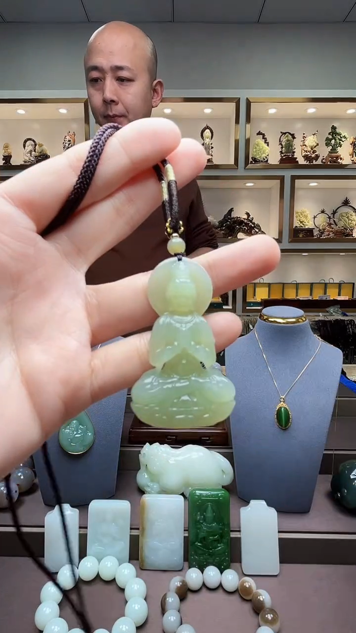 【闪购商品】和田玉挂件未镶嵌苏