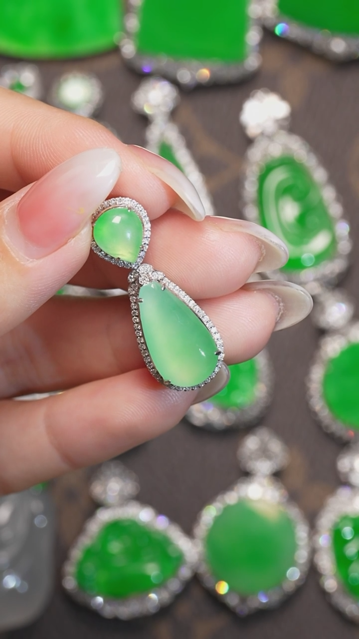 翡翠18K金镶嵌吊坠(不含链)吊坠