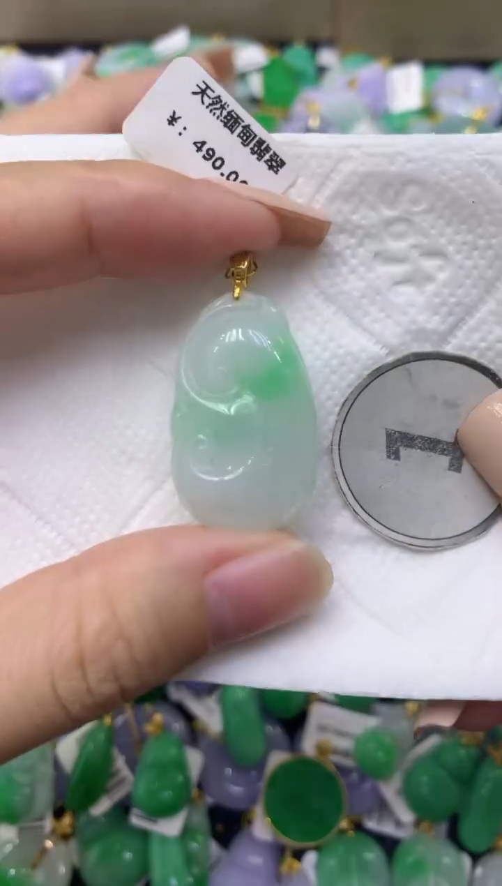 颈饰未镶嵌翡翠天然缅甸翡翠A货