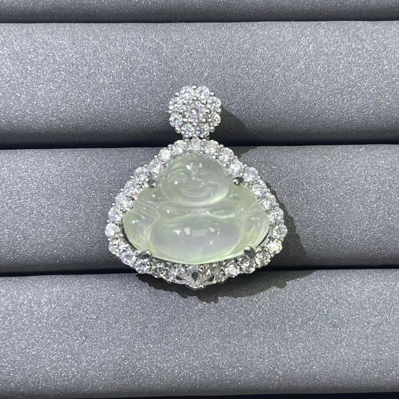 经典高端白佛公吊坠024