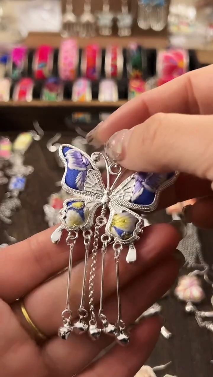 【闪购商品】织绣民族风老绣饰品497