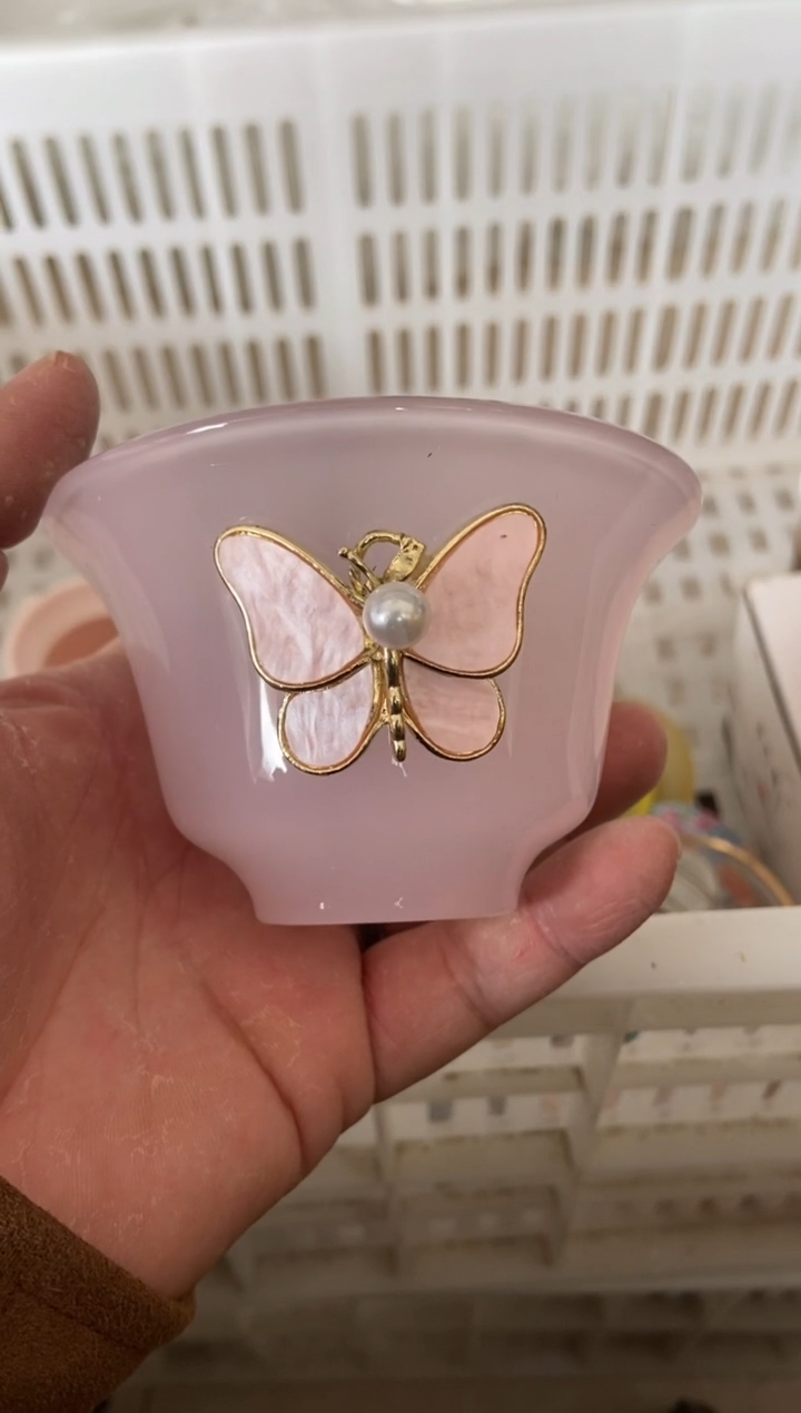 杯无运费险有瑕疵的摄影的产品有使用过的痕迹有点脏介意勿拍