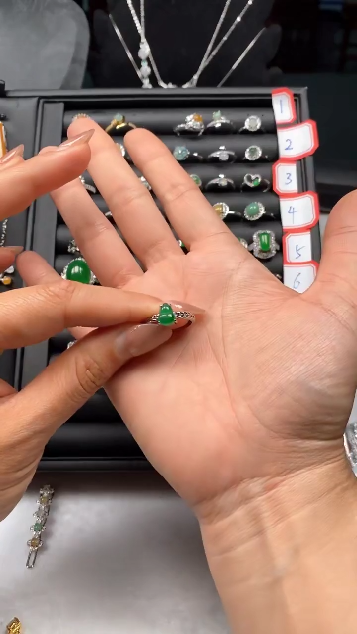 合金戒指翡翠16  