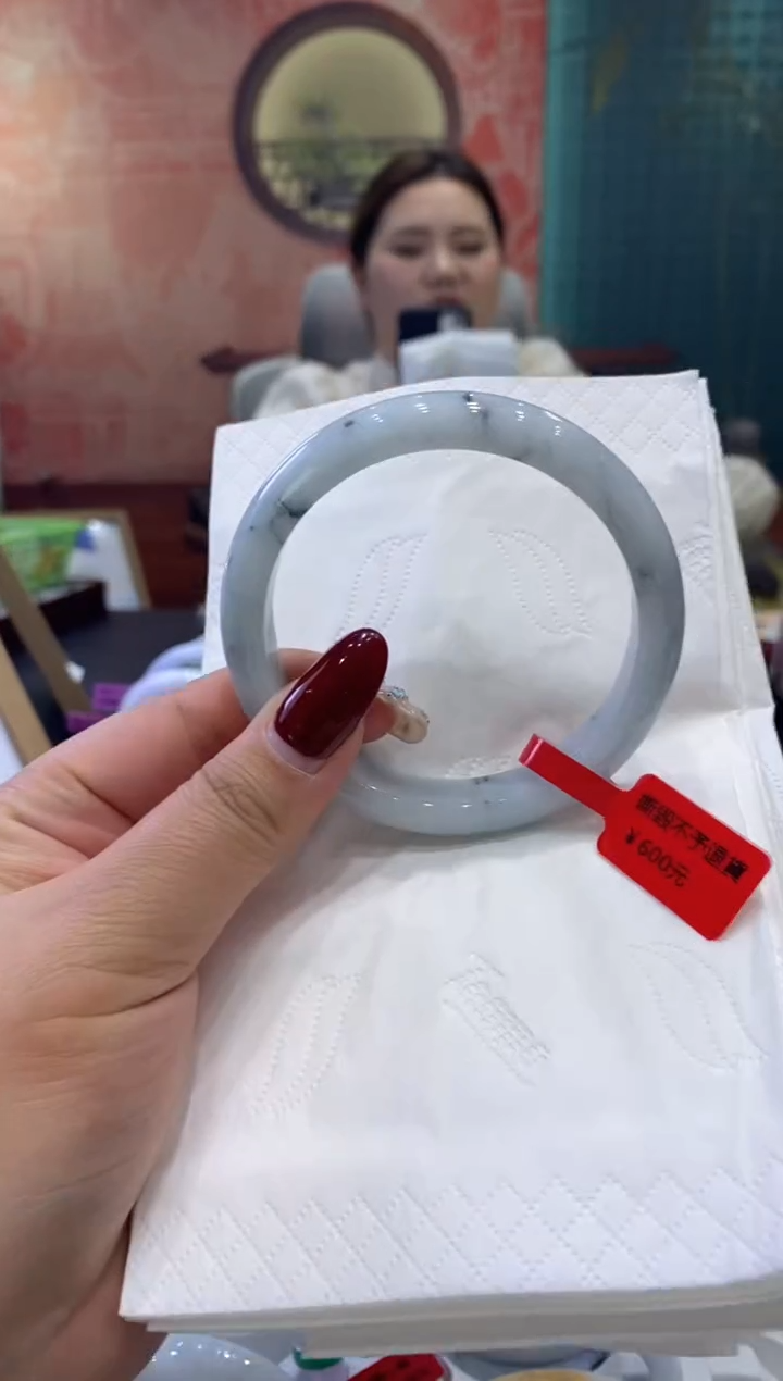 【闪购商品】翡翠手镯未镶嵌多人003991