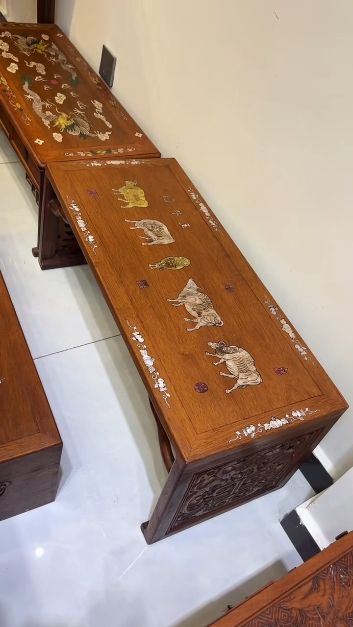 【闪购商品】木五牛图螺钿条几