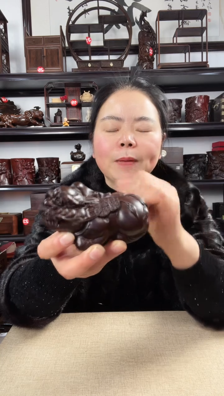 木172老李红木工艺品