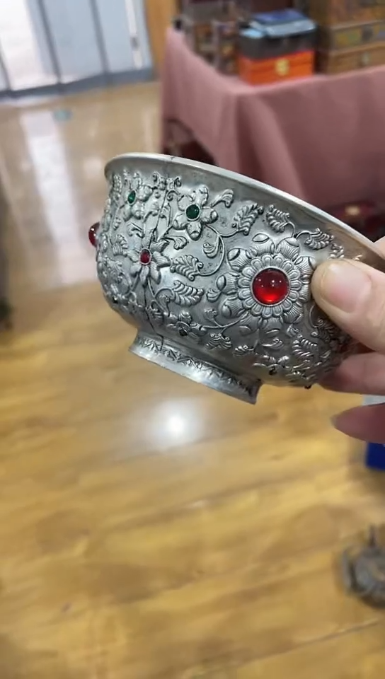 【闪购商品】摆件宫廷影视老旧工艺摆件