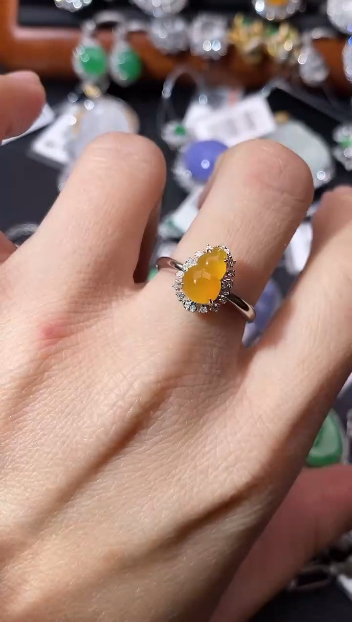 【闪购商品】翡翠戒指18K金镶嵌戒指