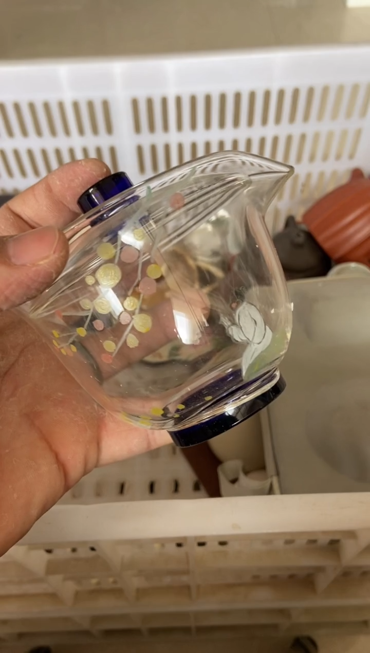 杯无运费险有瑕疵的摄影的产品有使用过的痕迹有点脏介意勿拍