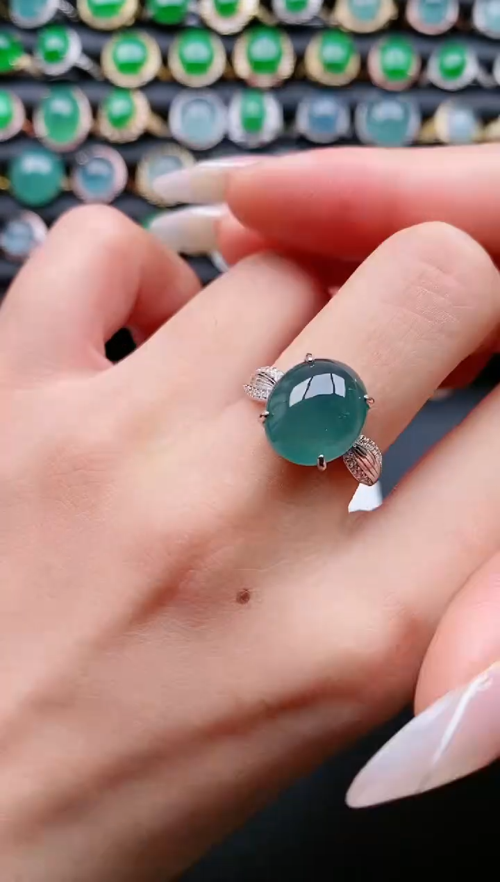 【闪购商品】翡翠戒指银S925镶嵌111111