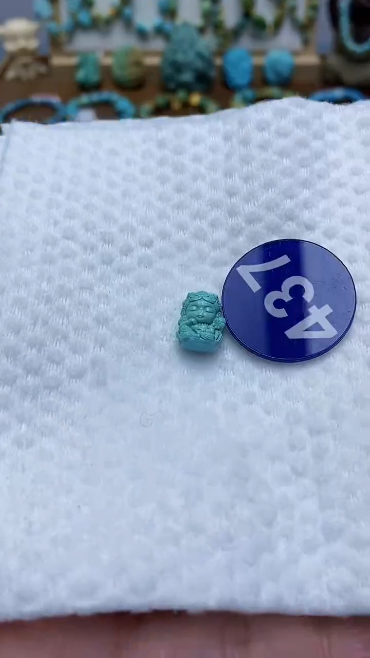 【闪购商品】绿松石雕刻件未镶嵌437