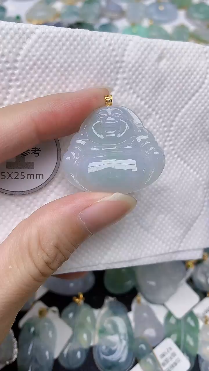 颈饰18K金镶嵌翡翠天然A货翡翠