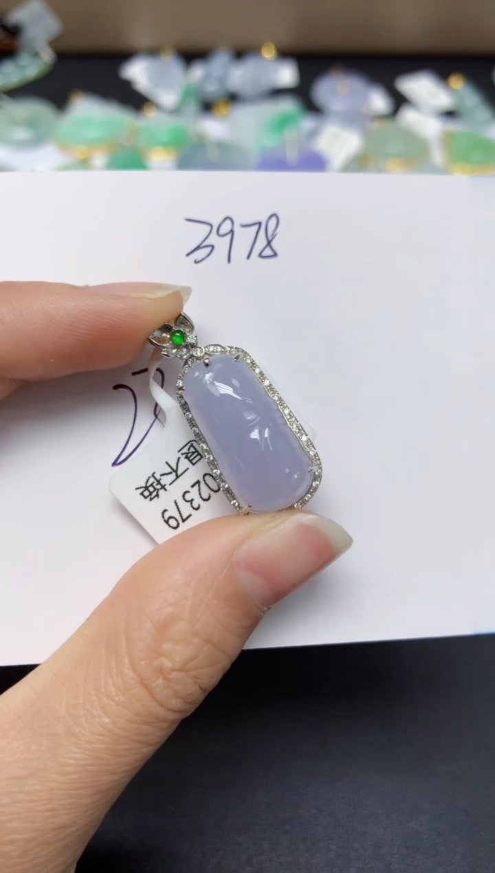 【闪购商品】翡翠颈饰18K金镶嵌 天然翡翠A货