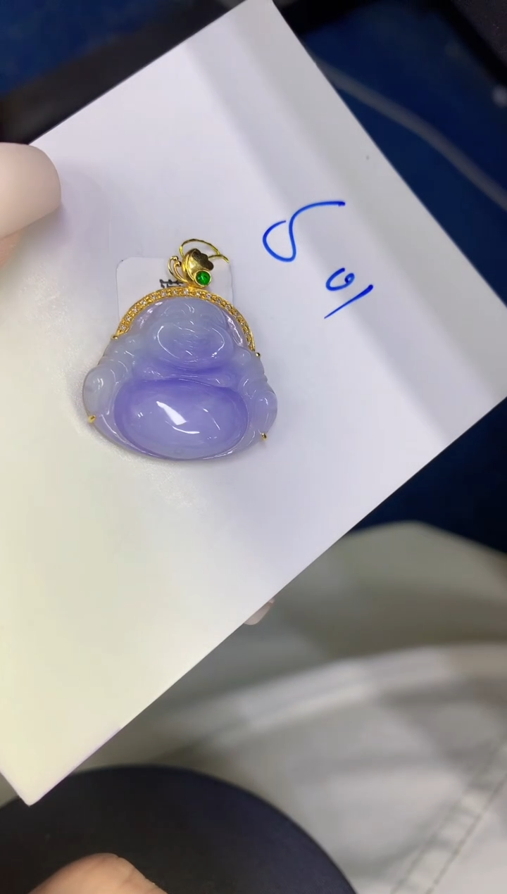 颈饰18K金镶嵌翡翠缅甸天然翡翠A货