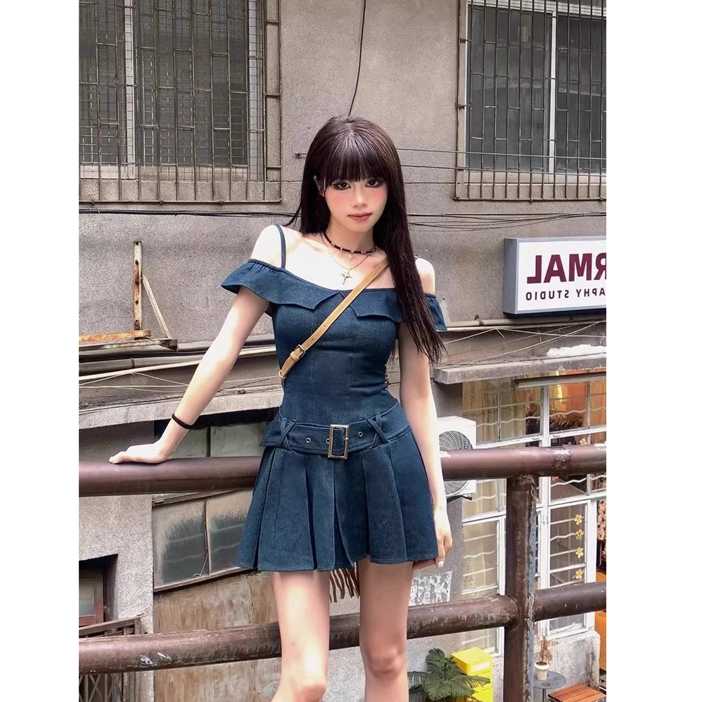 【夏日甜心】法式复古牛仔吊带连衣裙子女收腰高级感一字肩短裙套装
