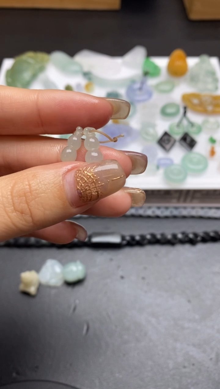 【闪购商品】定制翡翠未镶嵌翡翠毛货~