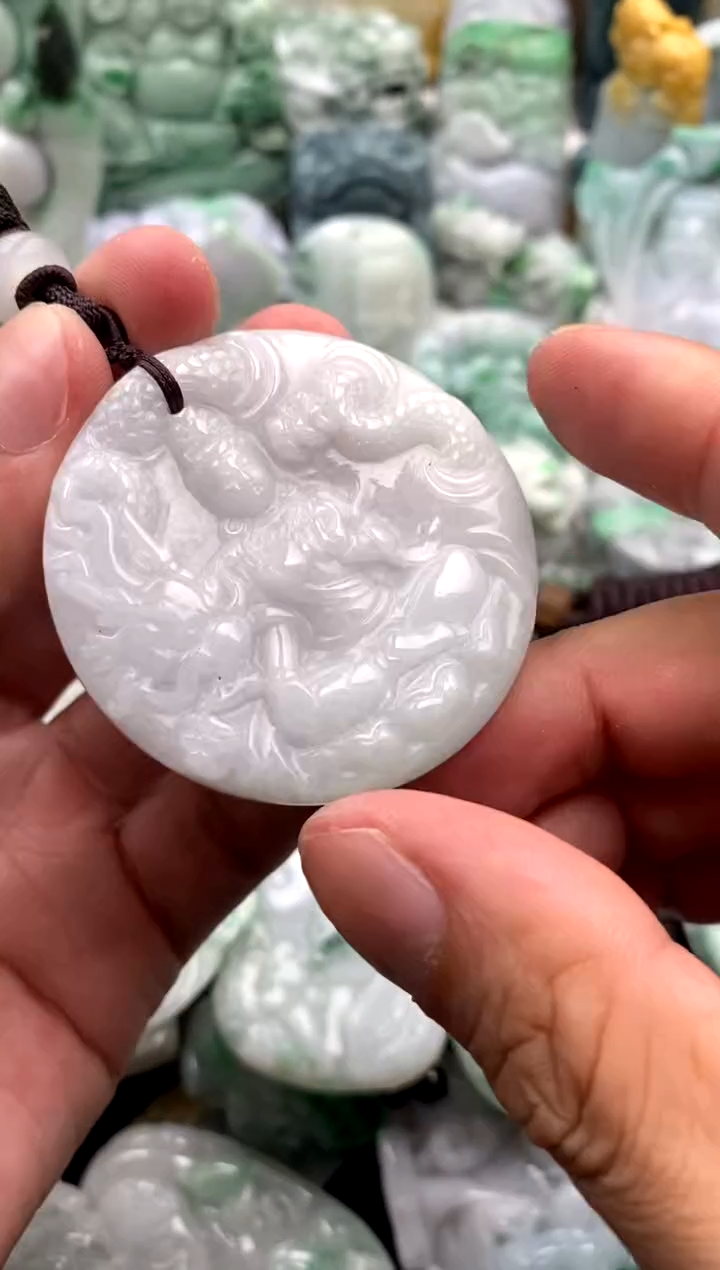 吊坠(不含链)未镶嵌翡翠1