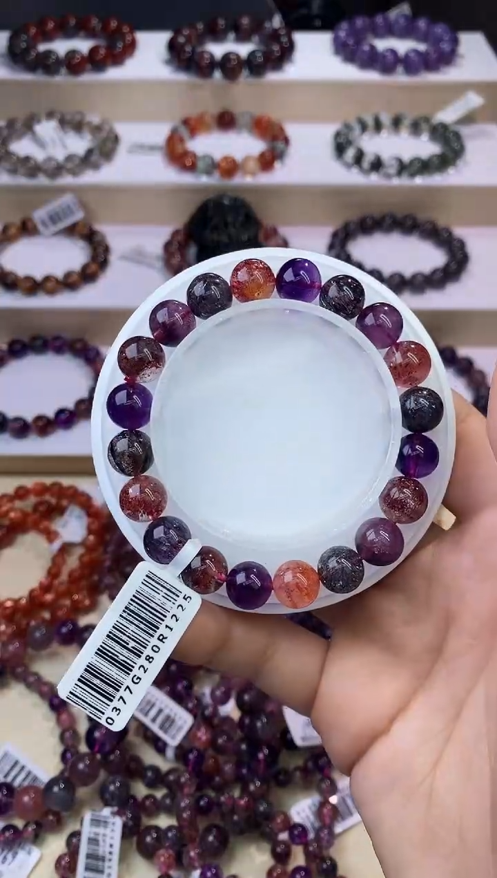 【闪购商品】水晶手链未镶嵌黑加仑超七单圈9m+