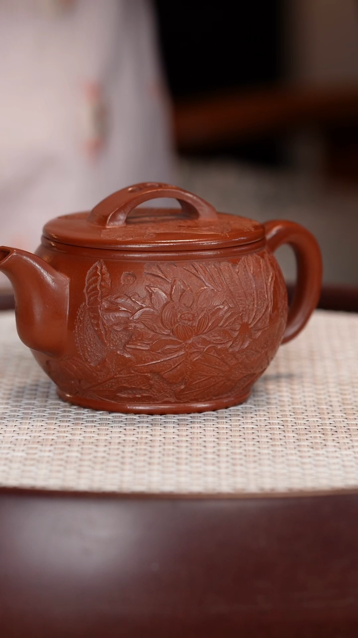 茶壶紫砂【彭全中】朱泥汉瓦   