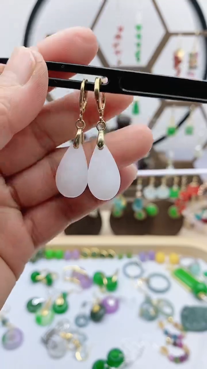 未镶嵌和田玉耳饰63