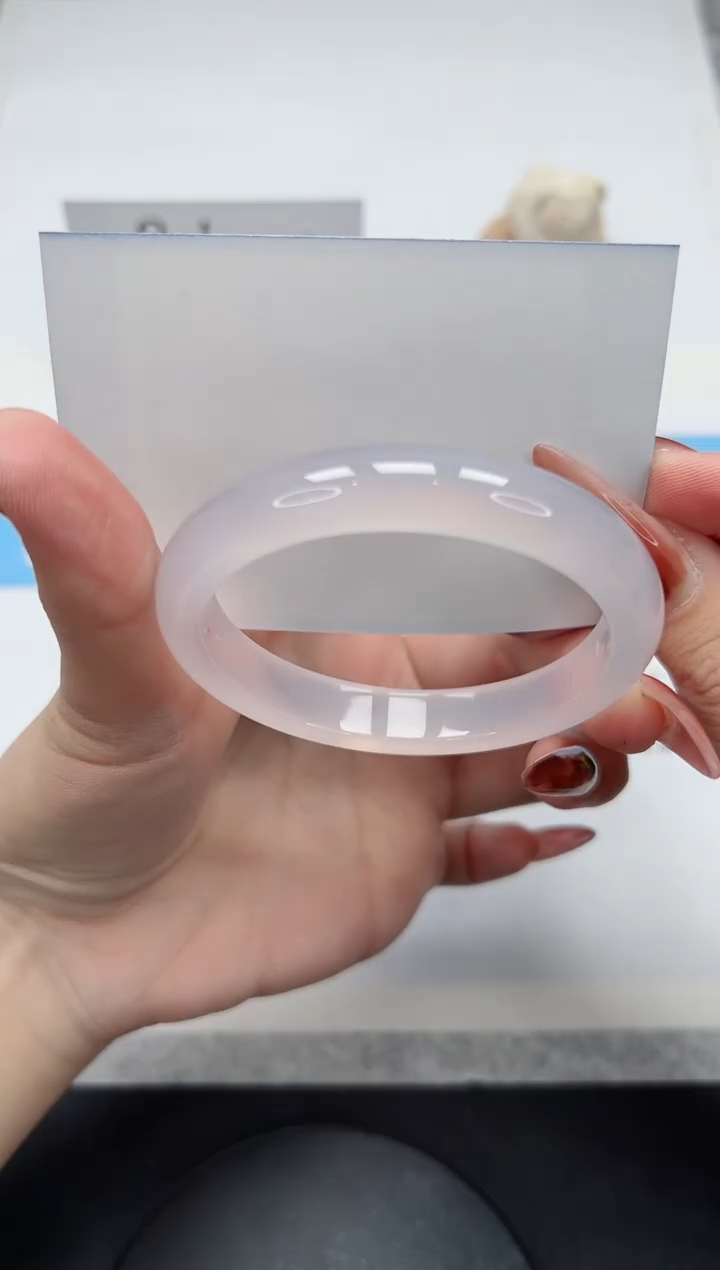 【闪购商品】玛瑙/玉髓手镯未镶嵌256/57荔枝