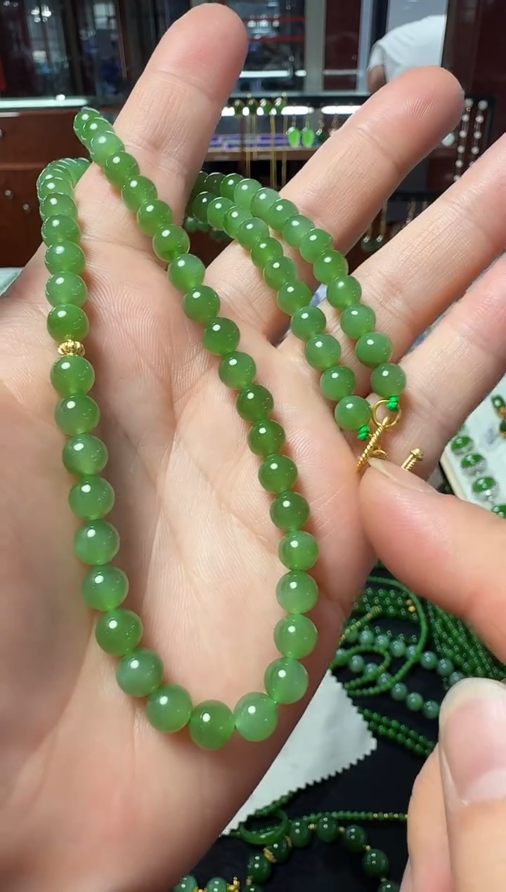 和田玉（碧玉）未镶嵌项链 