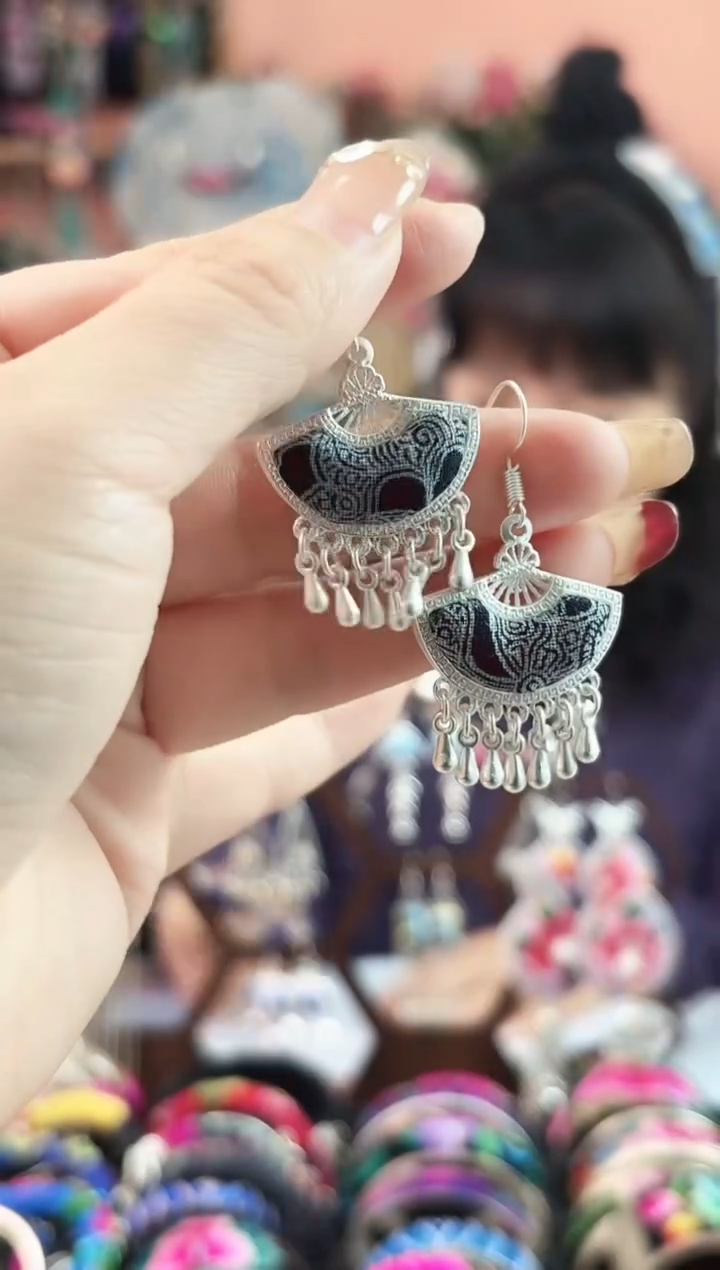 艺枝独绣手工饰品36