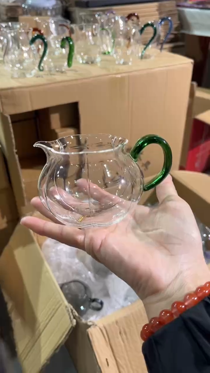 张****）纳福公道杯 绿把