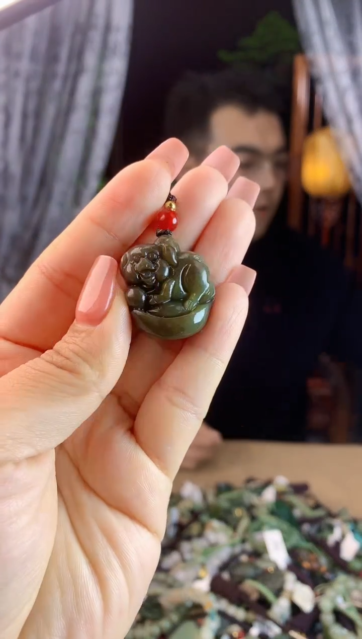 【闪购商品】和田玉挂件未镶嵌多样性发货拍一发一