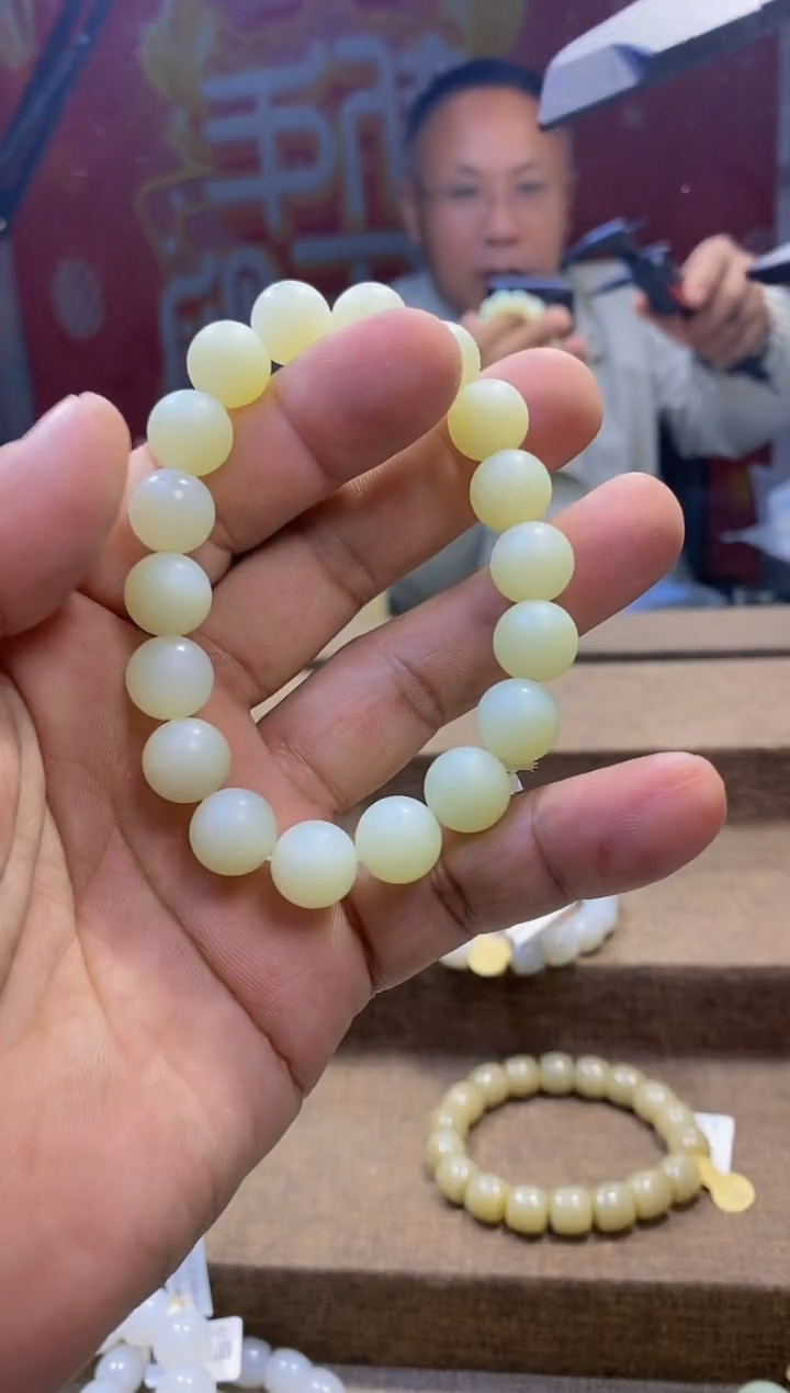 【闪购商品】和田玉手串未镶嵌，