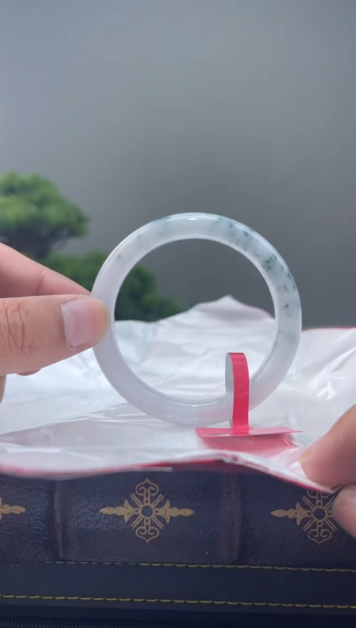 【闪购商品】翡翠手镯未镶嵌手镯4