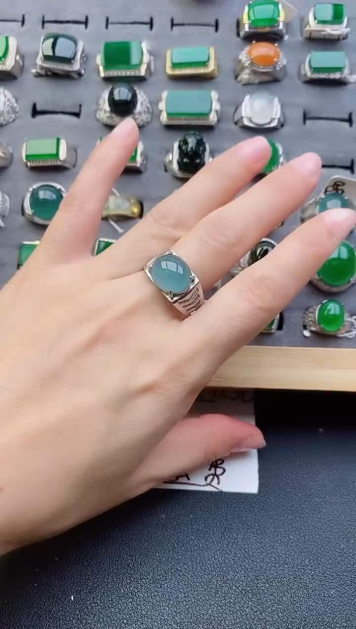 【闪购商品】翡翠戒指银S925镶嵌11111