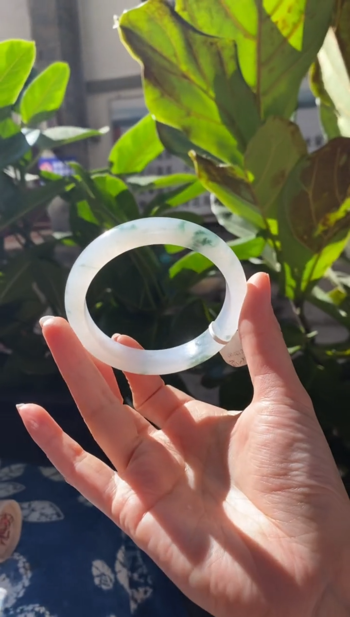 【闪购商品】翡翠手镯（贵妃镯）未镶嵌翡翠手镯56贵妃