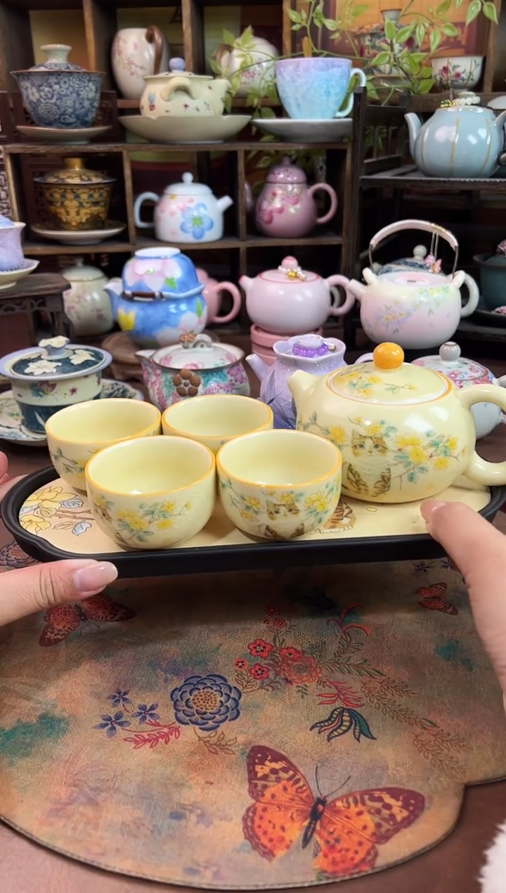 1壶4杯1个茶盘啊