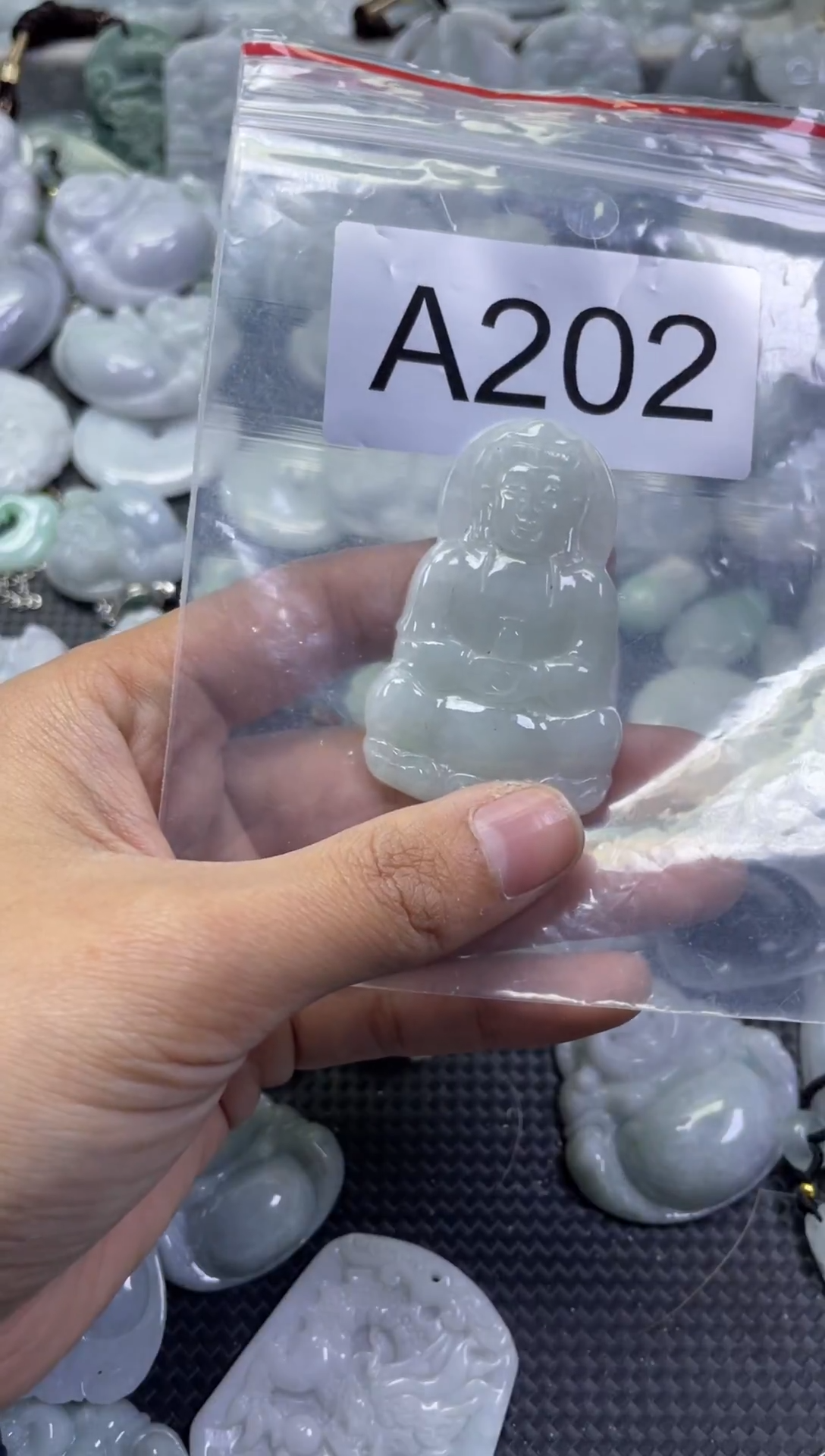 颈饰未镶嵌翡翠A202