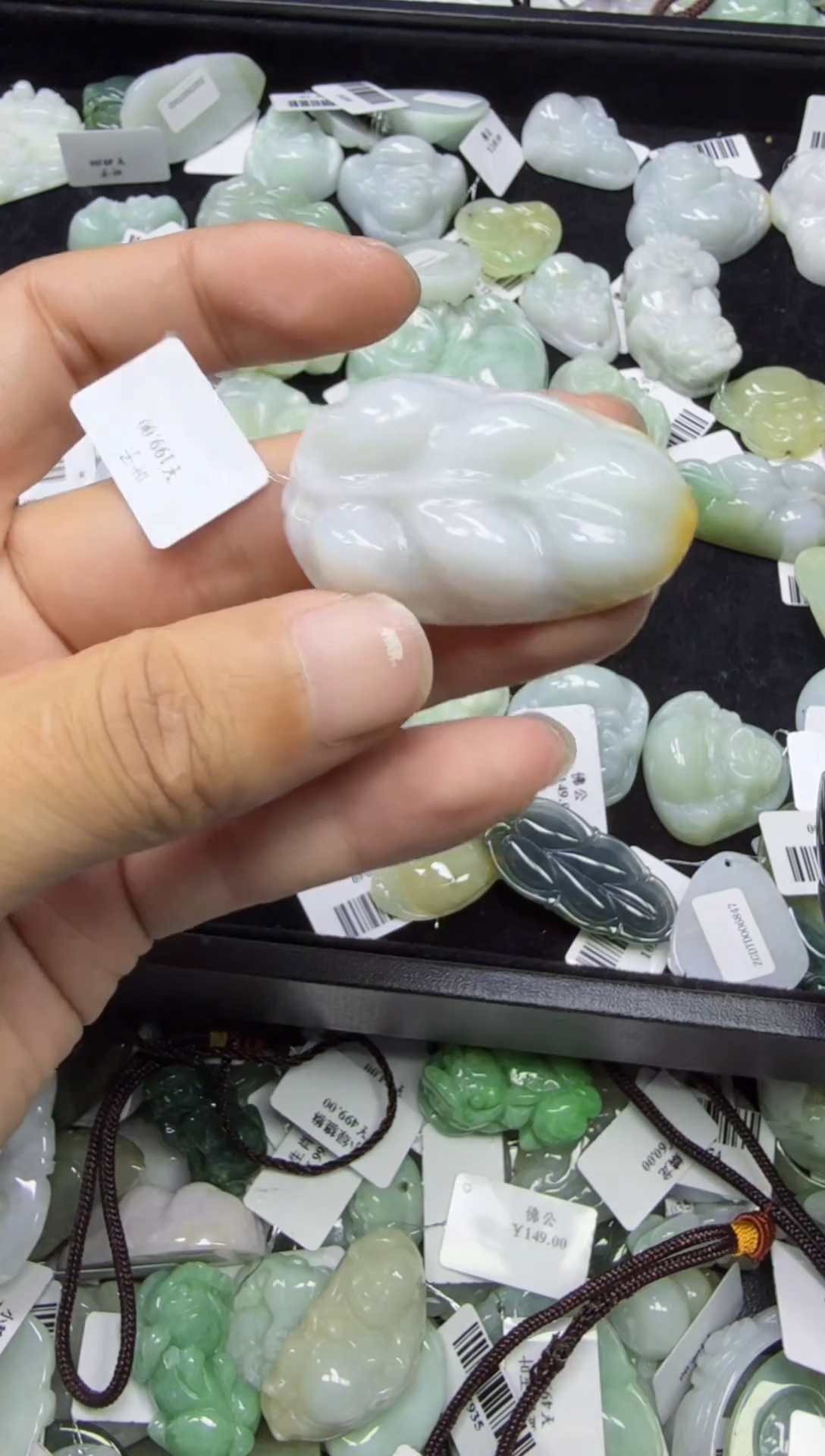 【闪购商品】翡翠颈饰未镶嵌00018213