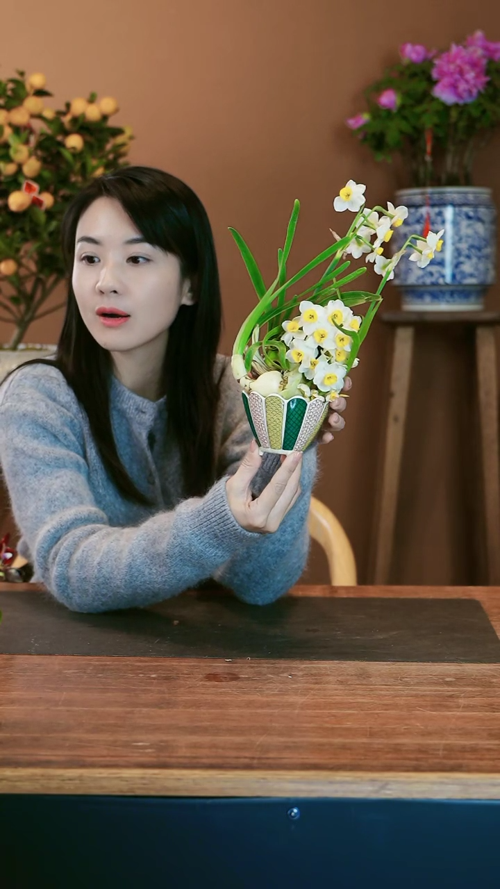 【闪购商品】盆景雕刻水仙