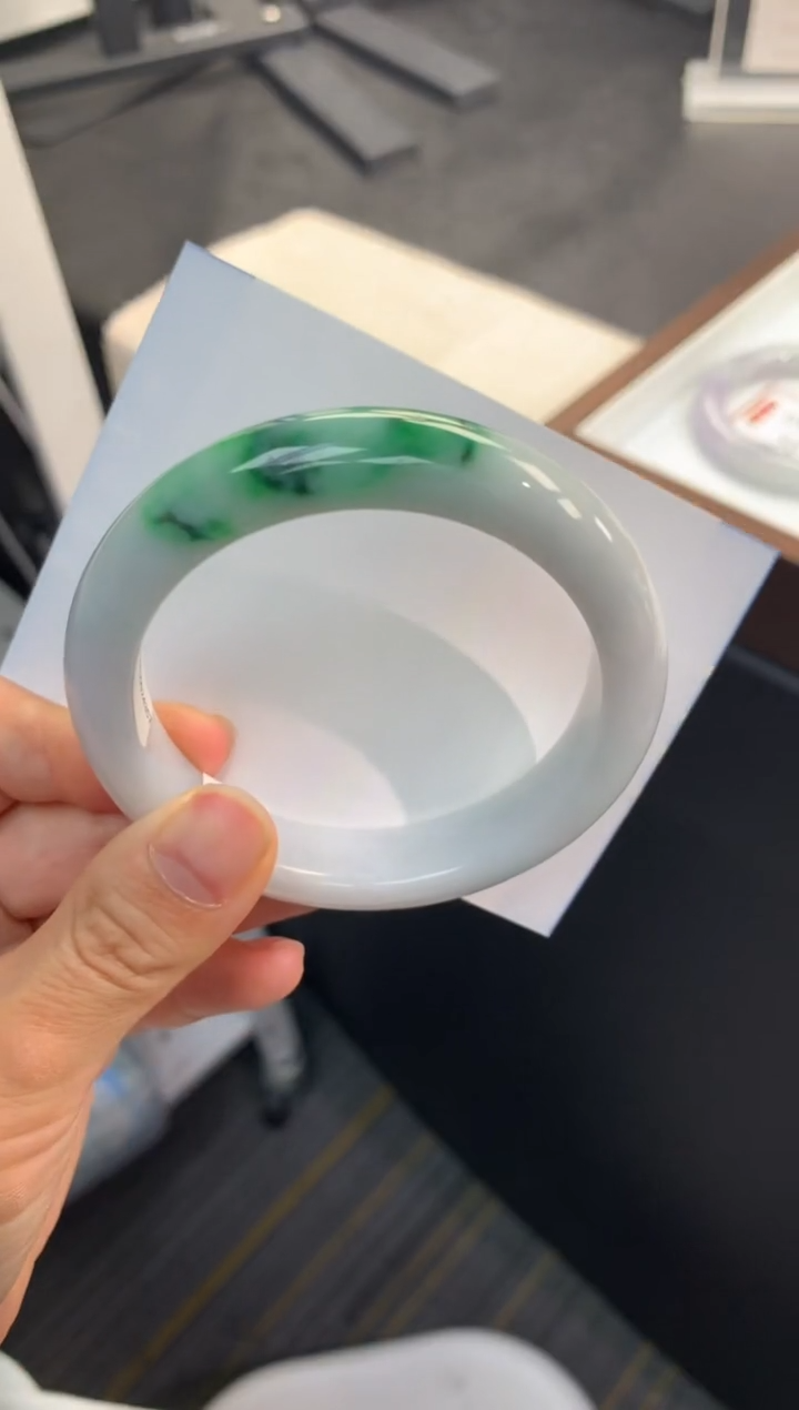 【闪购商品】翡翠手镯未镶嵌.............
