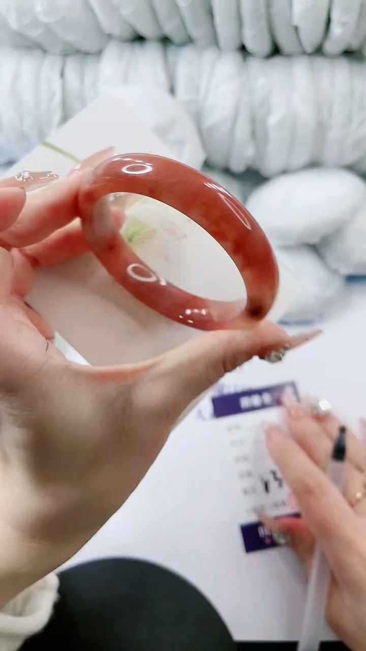 【闪购商品】石英质玉手镯未镶嵌多样性发货V339